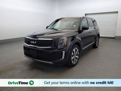 Used 2022 Kia Telluride S AWD/4WD image 1