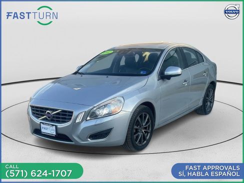 Used 2011 Volvo S60 T6 AWD/4WD image 6