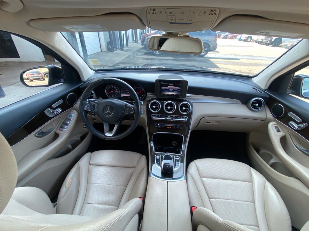 Used 2016 Mercedes-Benz GLC 300 4MATIC image 20