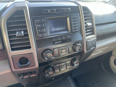 Used 2020 Ford F350 XL w/ Power Equipment Group RWD image 13