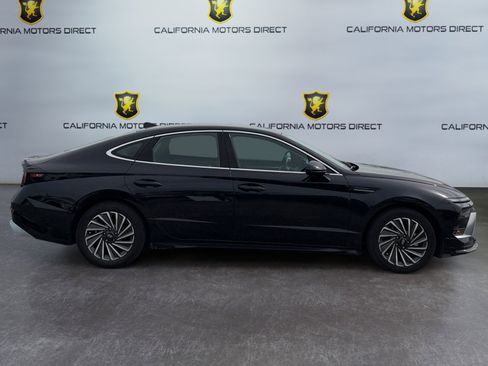 Used 2024 Hyundai Sonata SEL FWD image 3