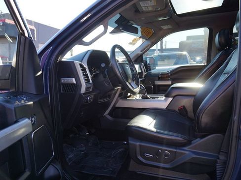 Used 2017 Ford F150 Lariat w/ Equipment Group 502A Luxury AWD/4WD image 18