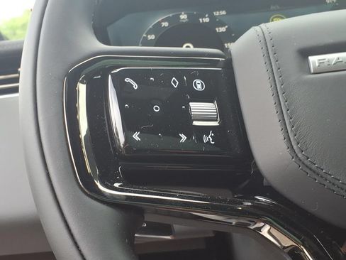 New 2026 Land Rover Range Rover Sport Dynamic SE AWD/4WD image 17