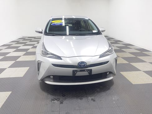 Used 2019 Toyota Prius LE image 7