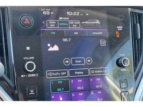 Used 2020 Subaru Outback Onyx Edition XT image 25