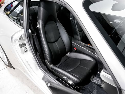 Used 2005 Porsche 911 Carrera S image 27
