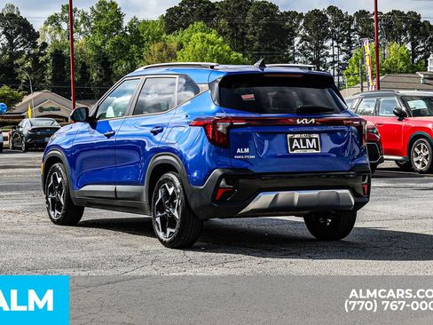 Used 2025 Kia Seltos S FWD image 7