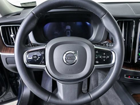 Certified 2023 Volvo XC60 B5 Plus w/ Protection Package AWD/4WD image 10