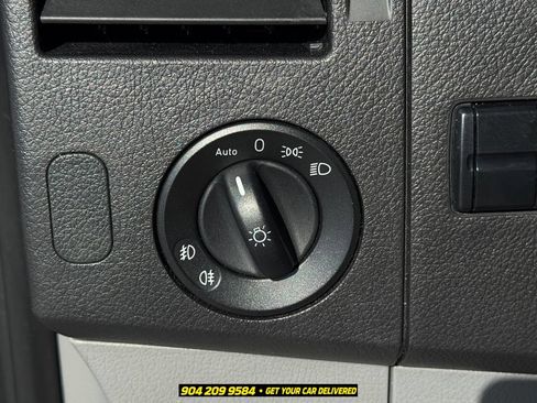 Used 2018 Mercedes-Benz Sprinter 2500 image 16