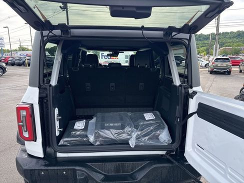 Used 2025 Ford Bronco Outer Banks AWD/4WD image 16