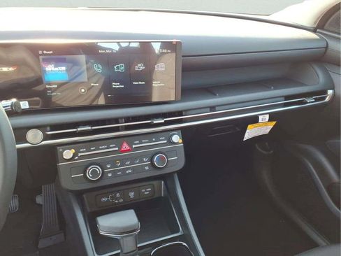 New 2026 Hyundai Tucson SE FWD image 13