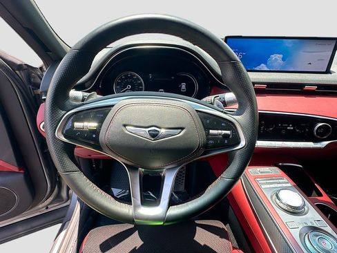 Used 2022 Genesis GV70 3.5T Sport AWD/4WD image 11
