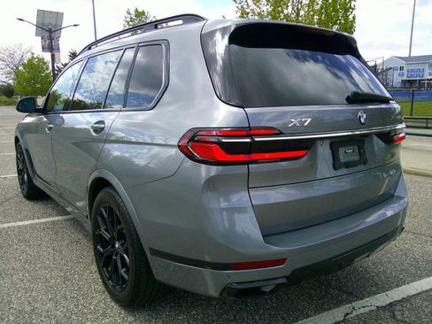 Used 2023 BMW X7 xDrive40i AWD/4WD image 47