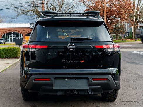 New 2025 Nissan Pathfinder Rock Creek image 5