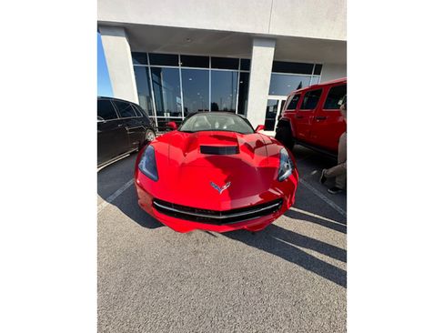 Used 2015 Chevrolet Corvette Stingray Coupe RWD image 4