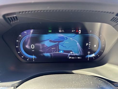 Certified 2024 Volvo XC60 B5 Ultimate w/ Protection Package Premier image 13