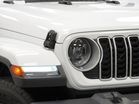 New 2026 Jeep Wrangler Sahara image 4