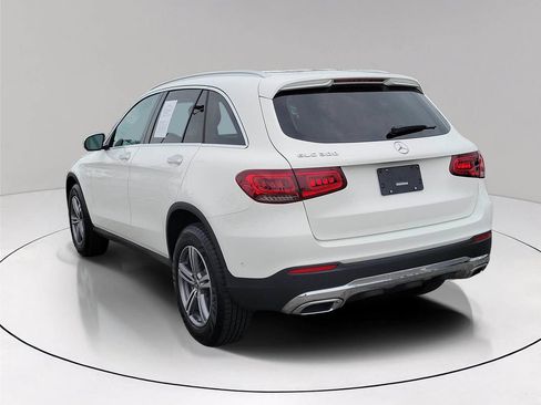 Certified 2022 Mercedes-Benz GLC 300 image 4