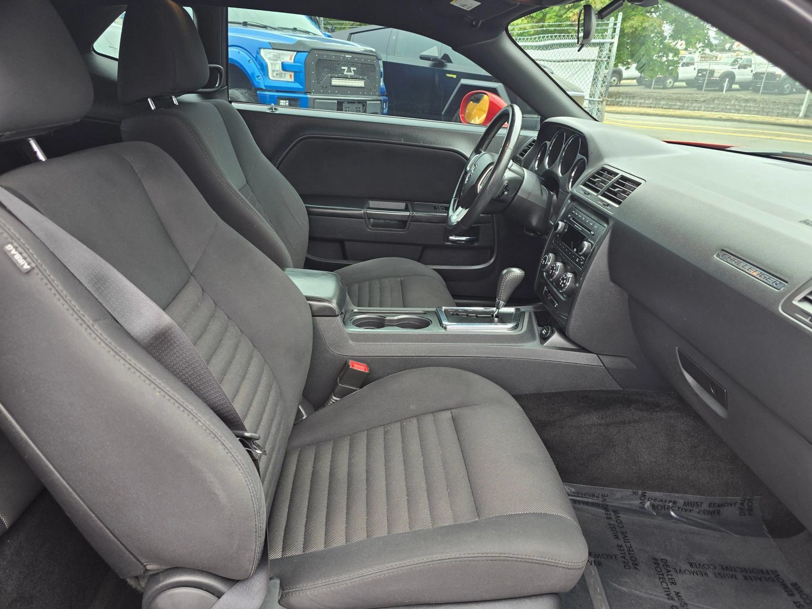 Used 2014 Dodge Challenger SXT RWD image 10