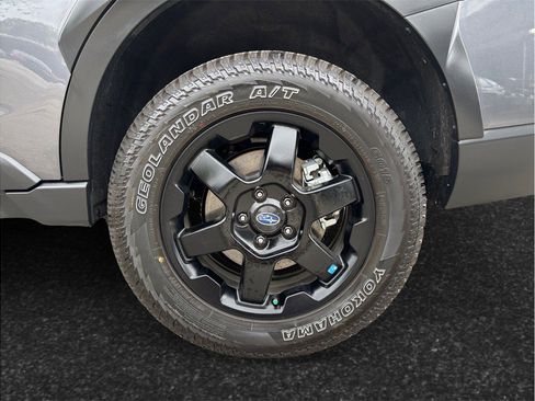 Used 2025 Subaru Outback Wilderness AWD/4WD image 15