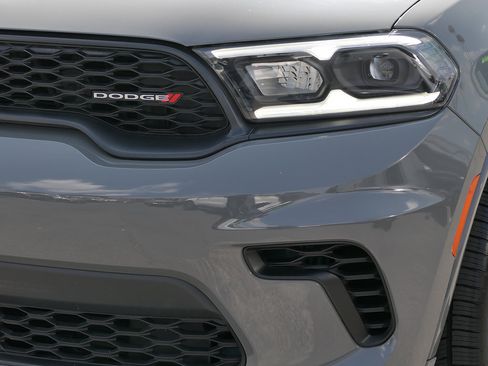 Used 2024 Dodge Durango GT RWD image 8