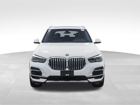 Certified 2022 BMW X5 xDrive40i w/ Parking Assistance Package image 8