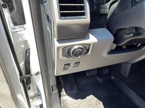 Used 2019 Ford F150 XLT AWD/4WD image 31