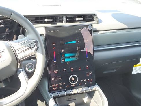 New 2027 GMC Terrain AT4 w/ Convenience Package III AWD/4WD image 26
