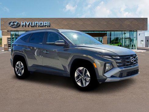 New 2026 Hyundai Tucson SEL image 9