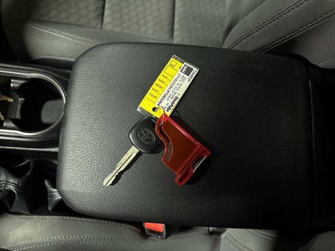 Certified 2023 Toyota Tacoma SR image 27