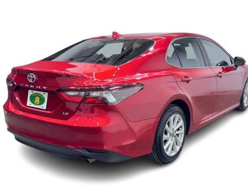 Used 2024 Toyota Camry LE image 2