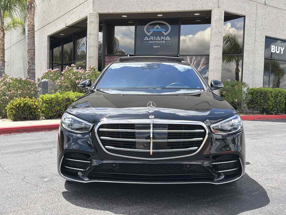 Used 2023 Mercedes-Benz S 500 4MATIC w/ AMG Line image 7