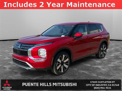 New 2025 Mitsubishi Outlander SE image 1