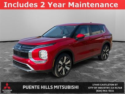 New 2025 Mitsubishi Outlander SE