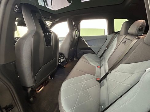 Used 2025 BMW iX M60 image 33