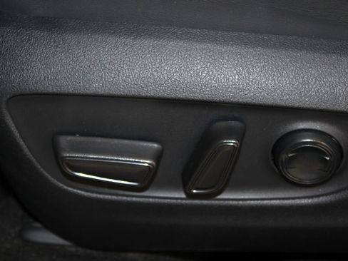 Used 2023 Toyota RAV4 XLE Premium FWD image 16