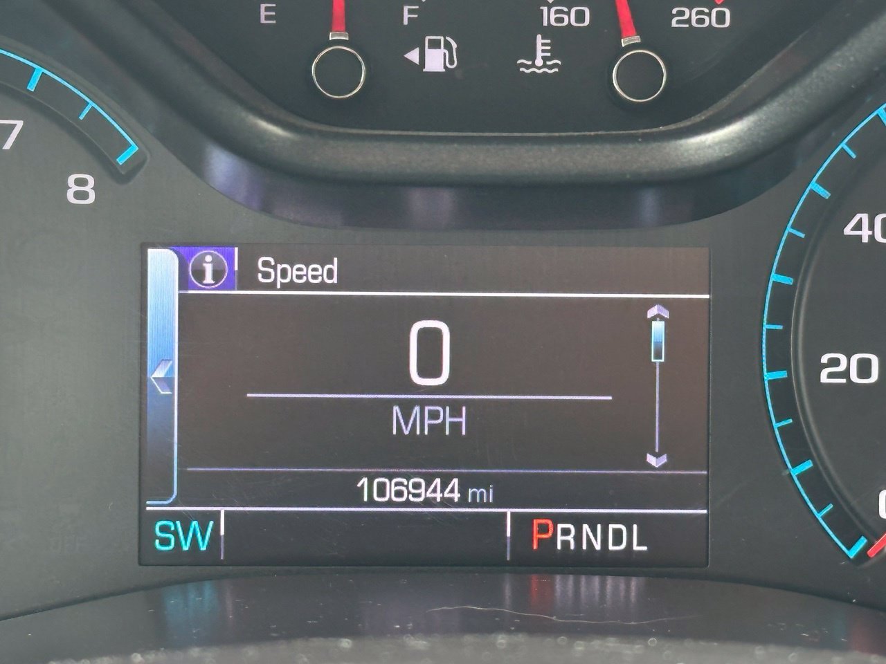 Used 2018 GMC Canyon SLE w/ SLE Convenience Package RWD image 14
