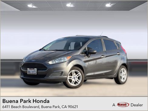 Used 2019 Ford Fiesta SE image 1