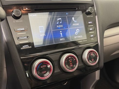 Used 2016 Subaru Forester 2.5i Limited AWD/4WD image 20