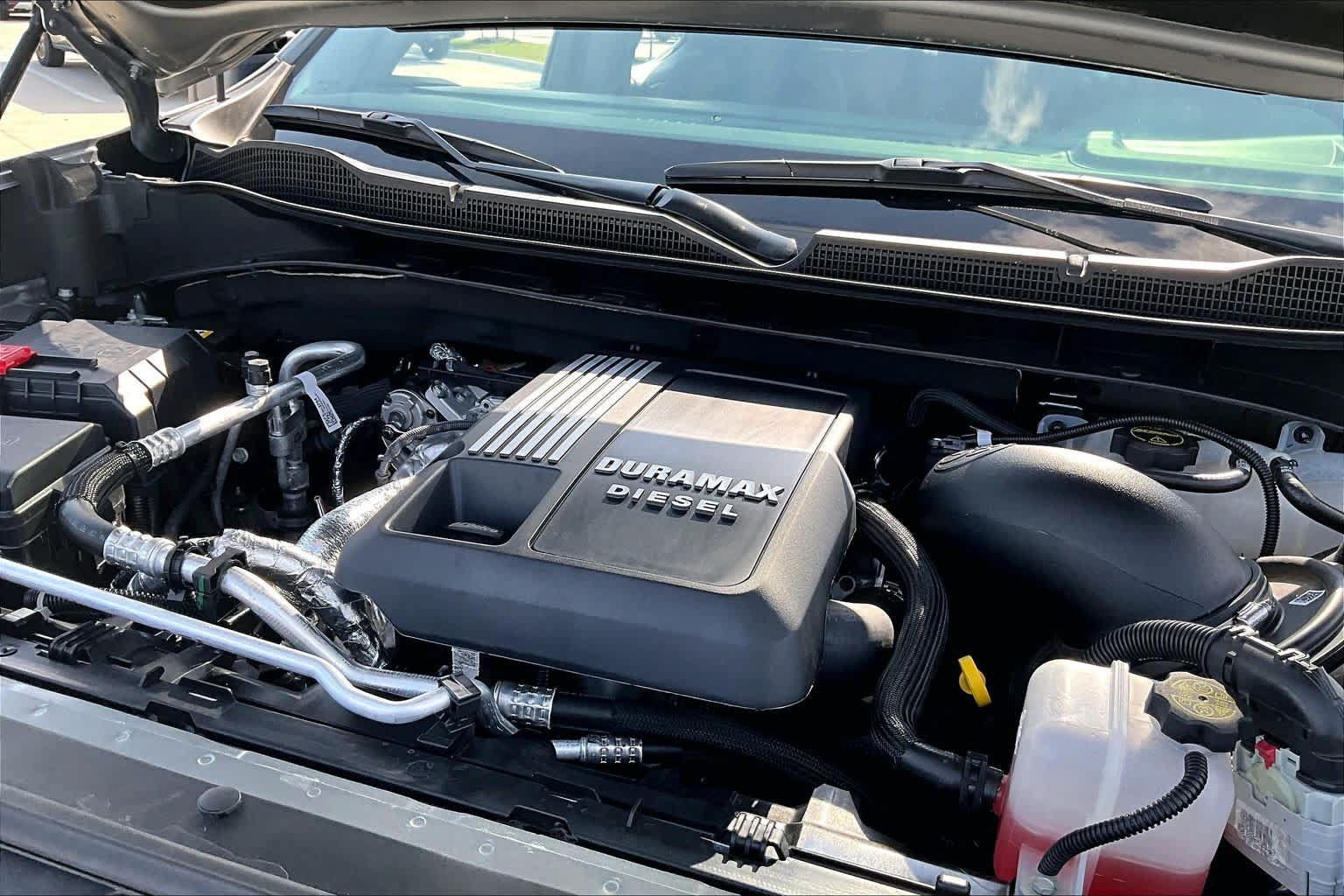 Used 2026 Chevrolet Silverado 1500 LT Trail Boss w/ Convenience Package II AWD/4WD image 31