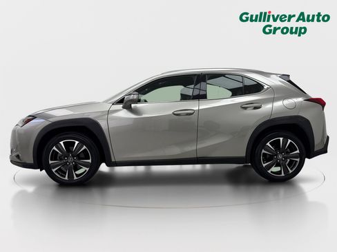 Used 2020 Lexus UX 200 w/ Accessory Package 2 FWD image 3