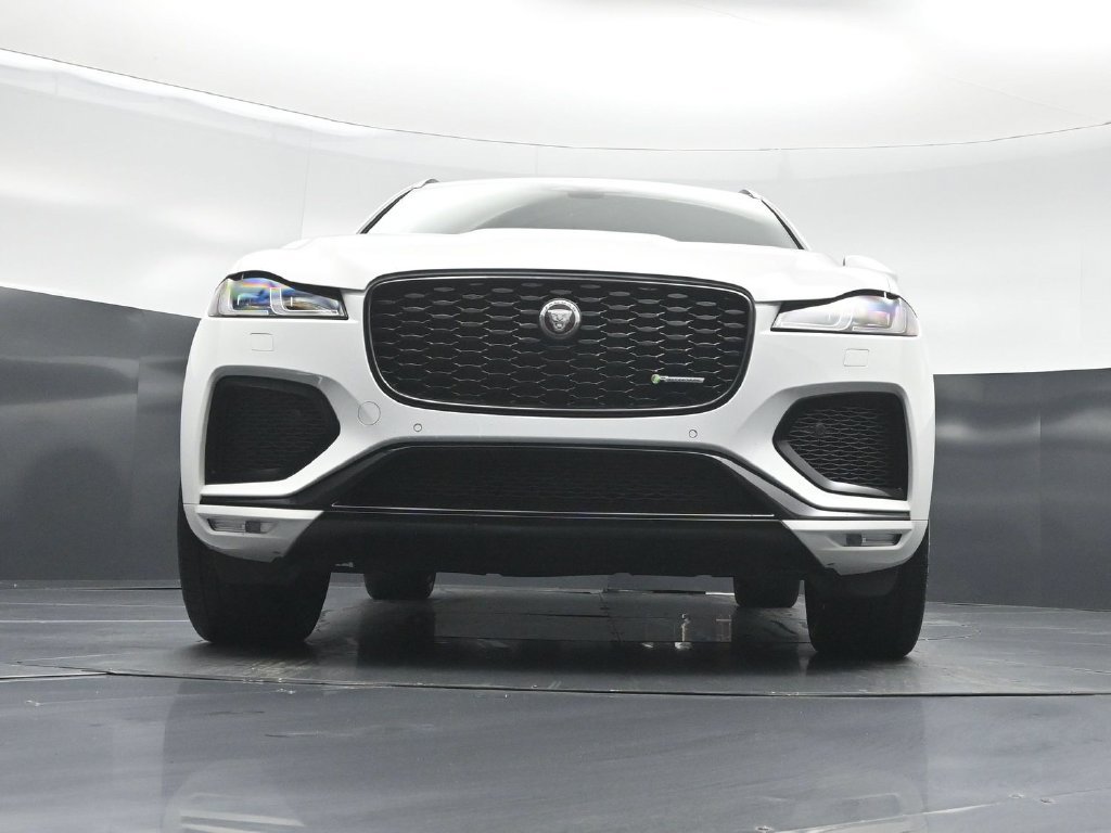 Used 2023 Jaguar F-PACE R-Dynamic S AWD/4WD image 41