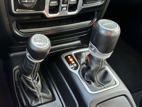 Certified 2021 Jeep Gladiator Overland w/ Popular Equipment Package image 17