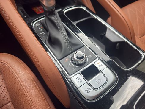 Used 2024 Kia Telluride EX X-Line AWD/4WD image 22