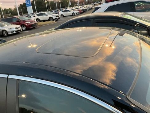 Used 2024 Honda Accord Sport image 4