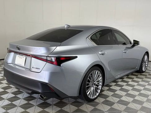 Used 2025 Lexus IS 300 w/ Premium Package image 7