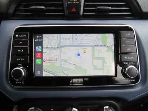 Used 2024 Nissan Versa SV image 37