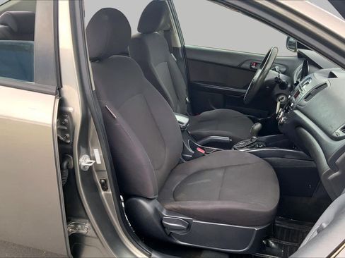 Used 2012 Kia Forte EX FWD image 8