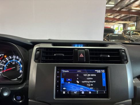 Used 2018 Toyota 4Runner Limited AWD/4WD image 16