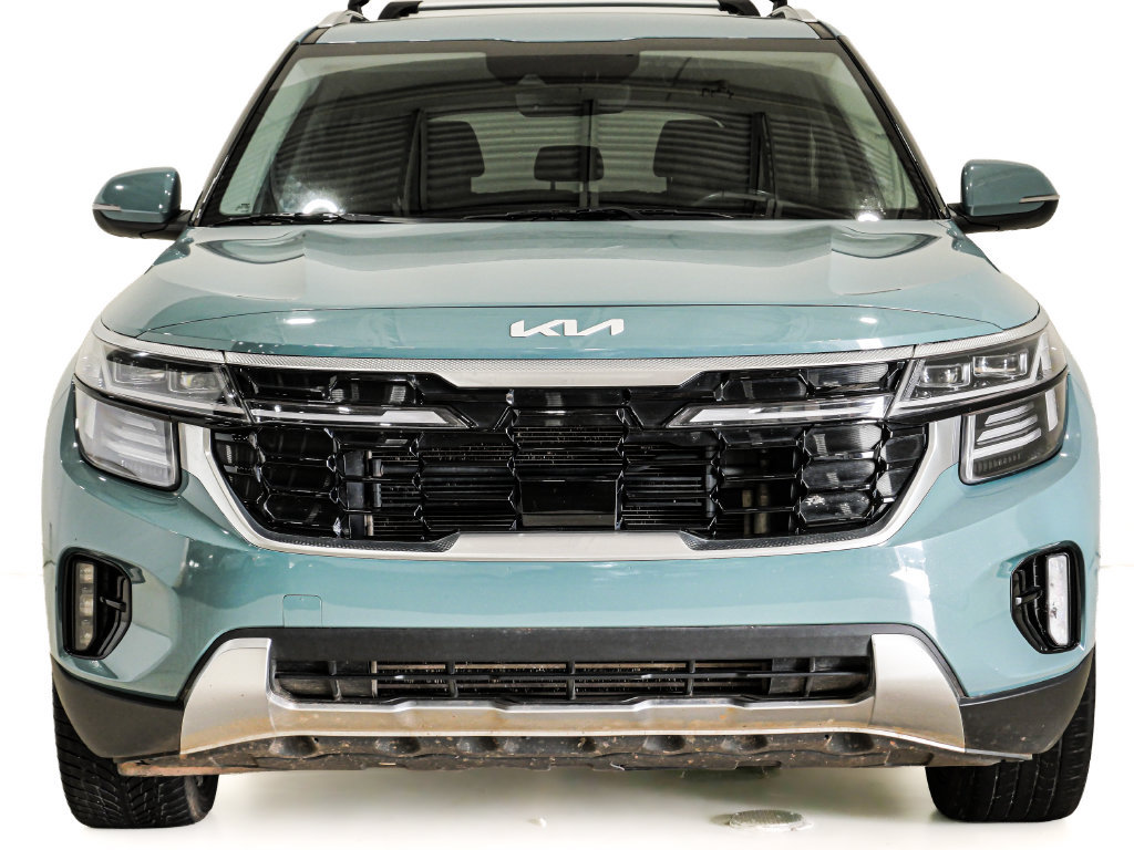 Used 2024 Kia Seltos SX w/ SX Sunroof Package AWD/4WD image 2